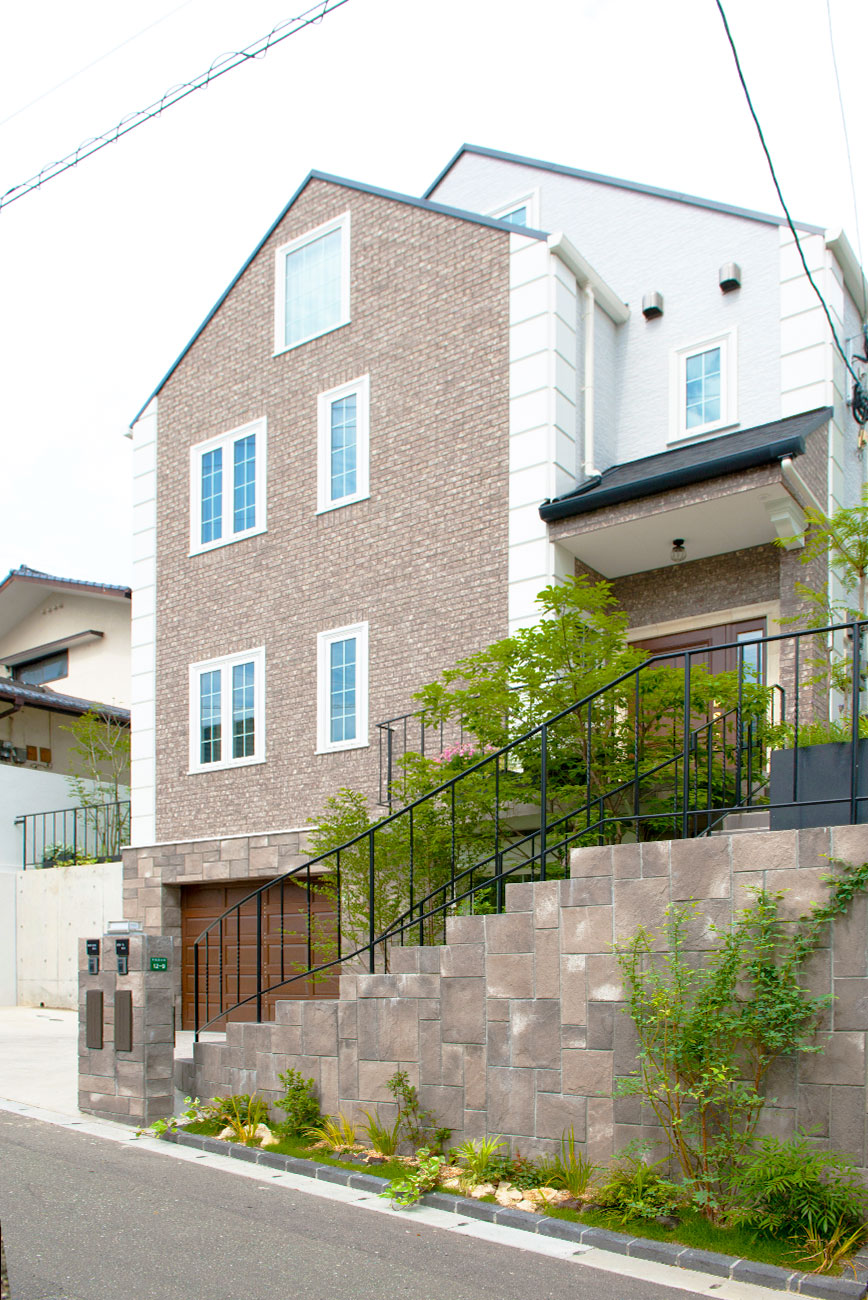 住宅街のグリーンスポット|新築エクステリア施工事例