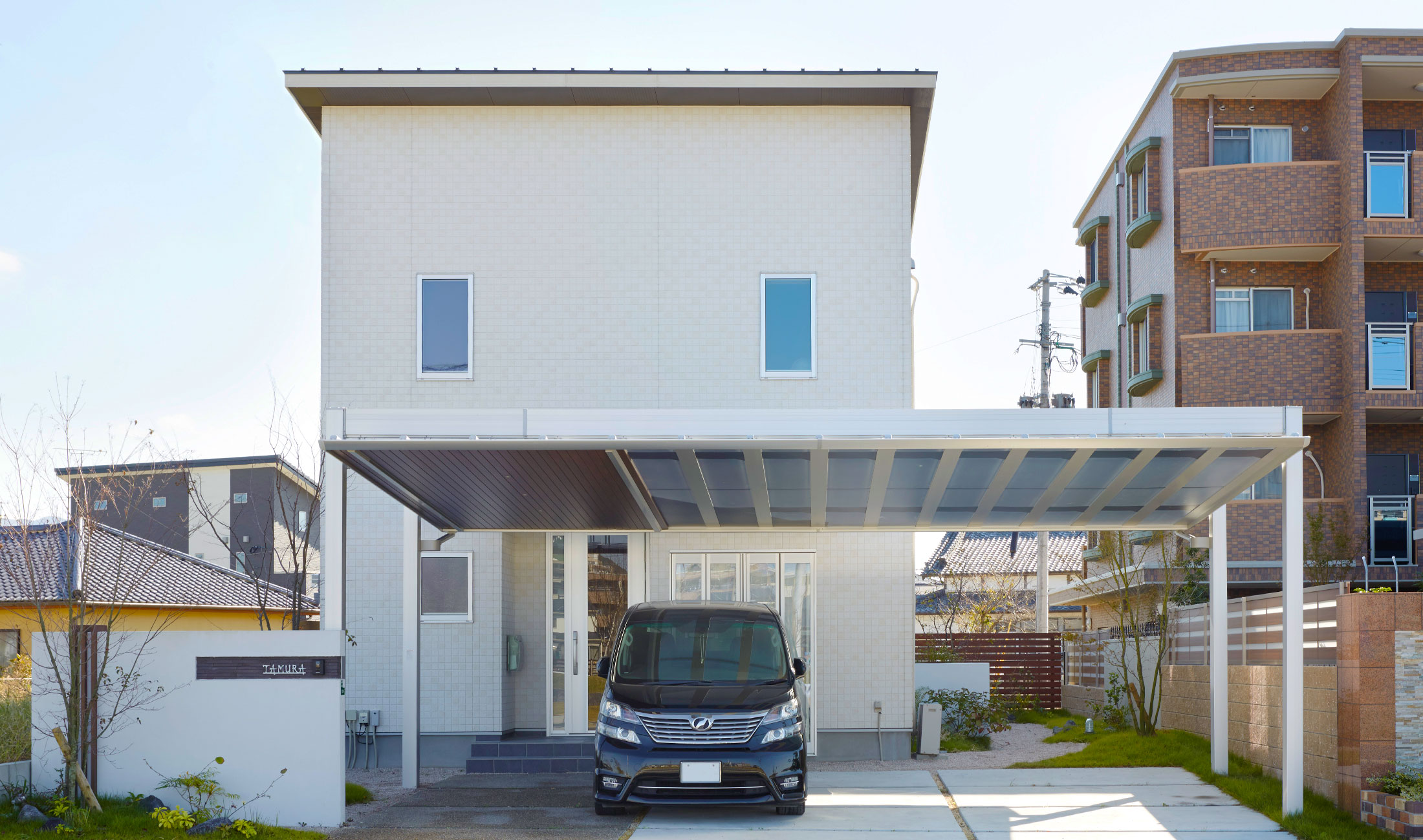 住まいの「顔」をつくるアーキフィールド|新築エクステリア施工事例